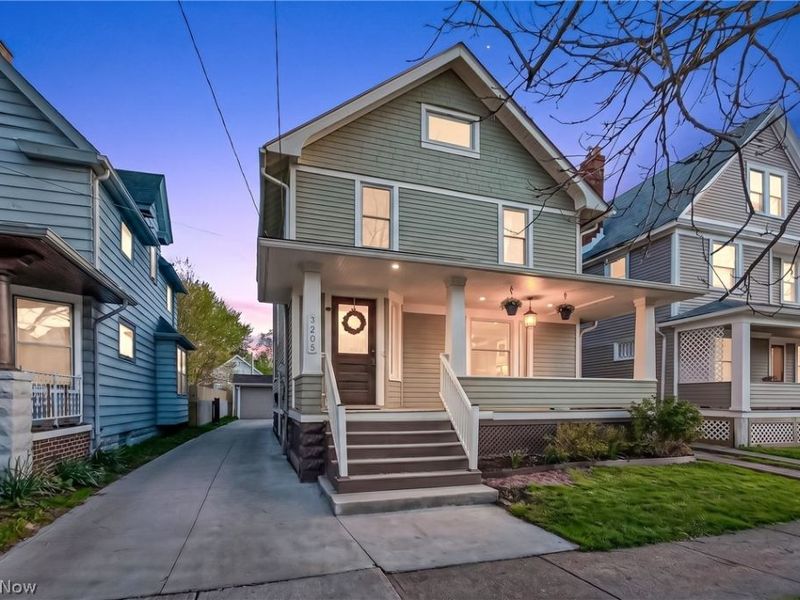 3205 Mapledale Avenue, Cleveland, OH 44109 Photo 2