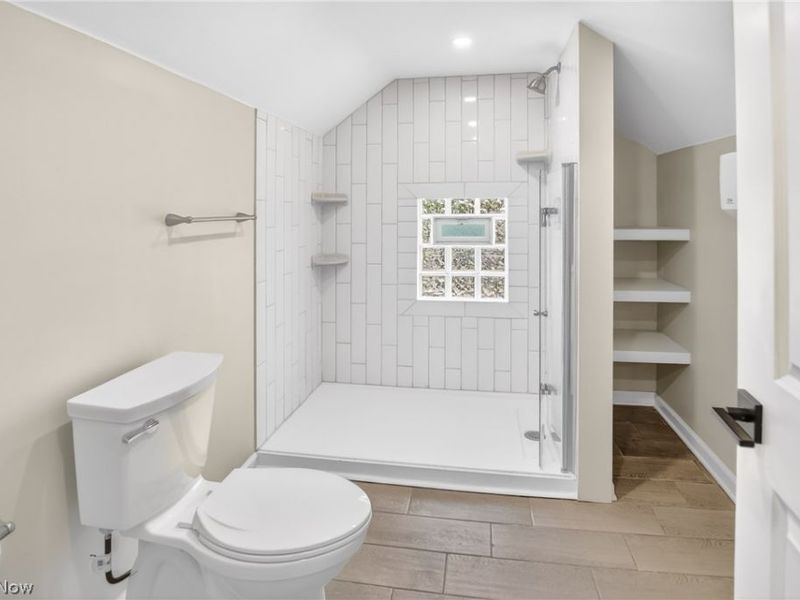 3205 Mapledale Avenue, Cleveland, OH 44109 Photo 37