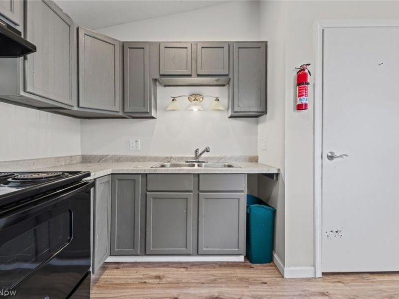 1208-1210 Bellows Street, Akron, OH 44301 Photo 11