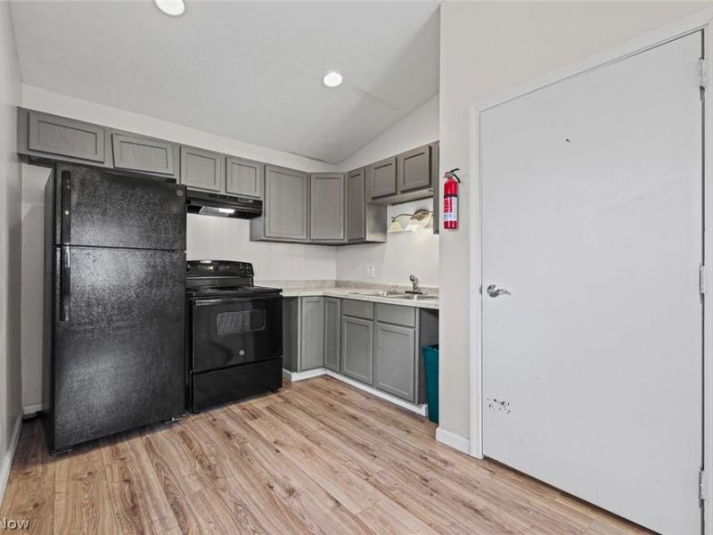 1208-1210 Bellows Street, Akron, OH 44301 Photo 9