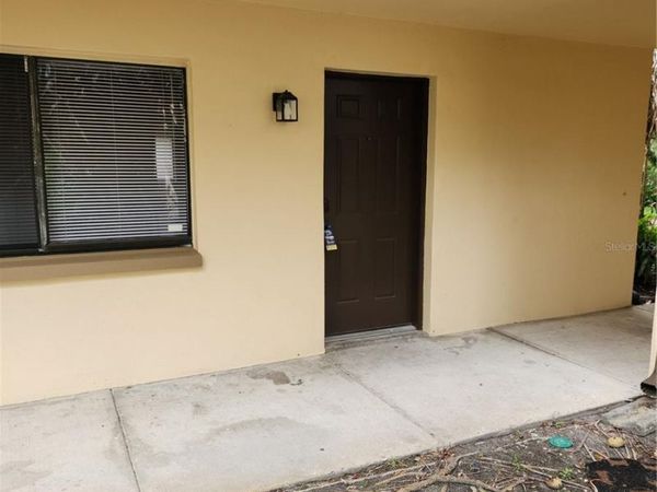 11809 RAINTREE LAKE LANE , Unit B, TAMPA, FL 33617