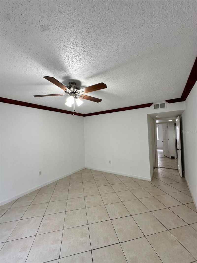 4407 S Semoran Boulevard, Unit 2, Orlando, FL 32822 Photo
