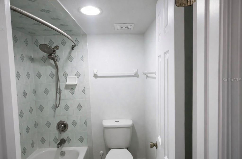 4407 S Semoran Boulevard, Unit 2, Orlando, FL 32822 Photo