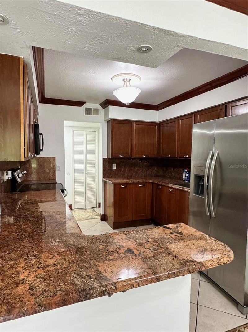4407 S Semoran Boulevard, Unit 2, Orlando, FL 32822 Photo