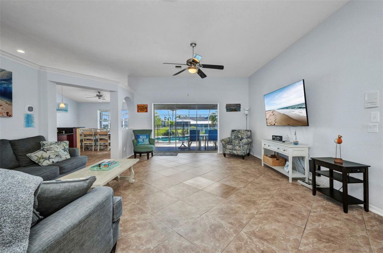 9582 Arsipe Circle , Port Charlotte, FL 33981 Photo