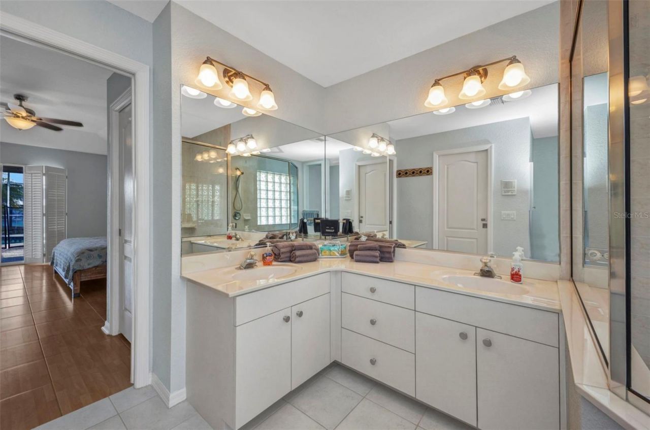 9582 Arsipe Circle , Port Charlotte, FL 33981 Photo