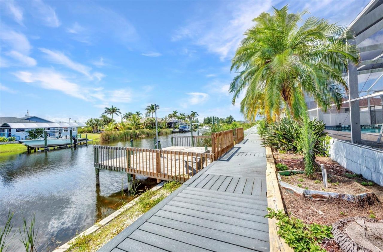 9582 Arsipe Circle , Port Charlotte, FL 33981 Photo