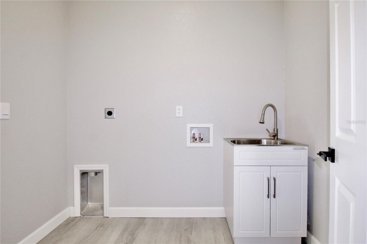 4000 Garienda Avenue , Sebring, FL 33872 Photo