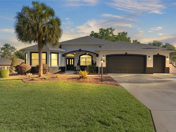 8715 SE 176TH LOWNDES PLACE , THE VILLAGES, FL 32162
