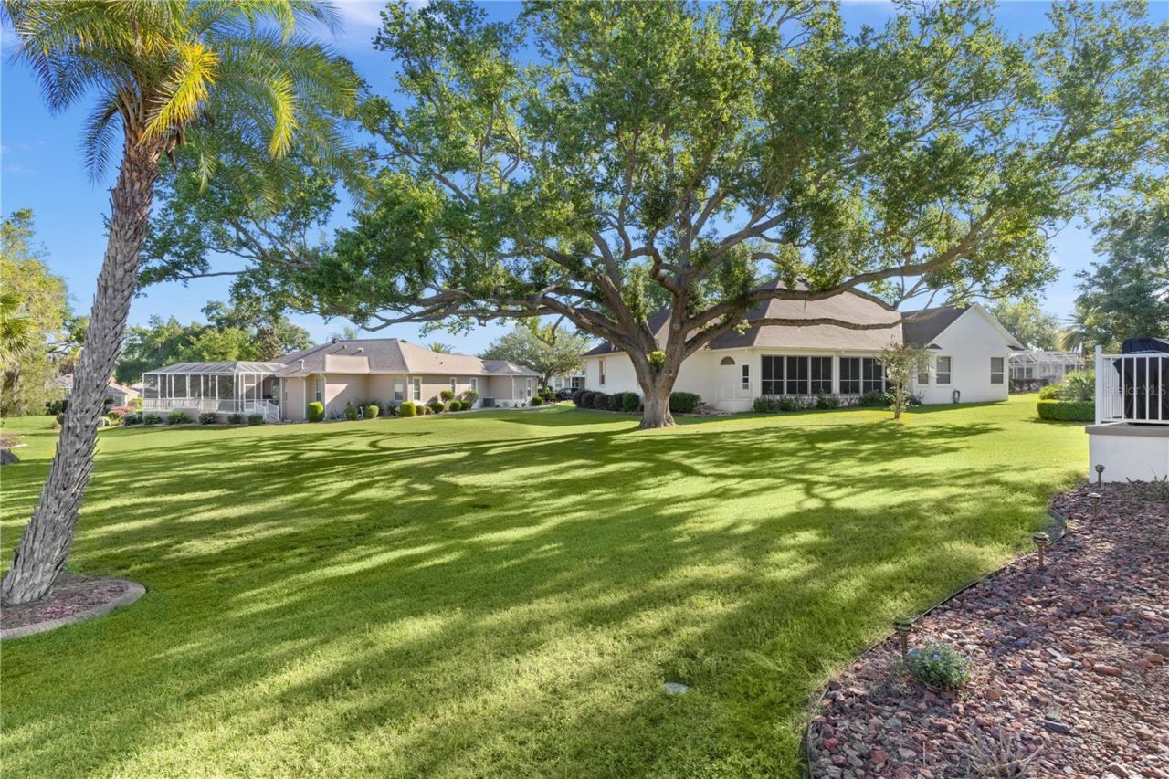 8715 SE 176th Lowndes Place, The Villages, FL 32162 Photo