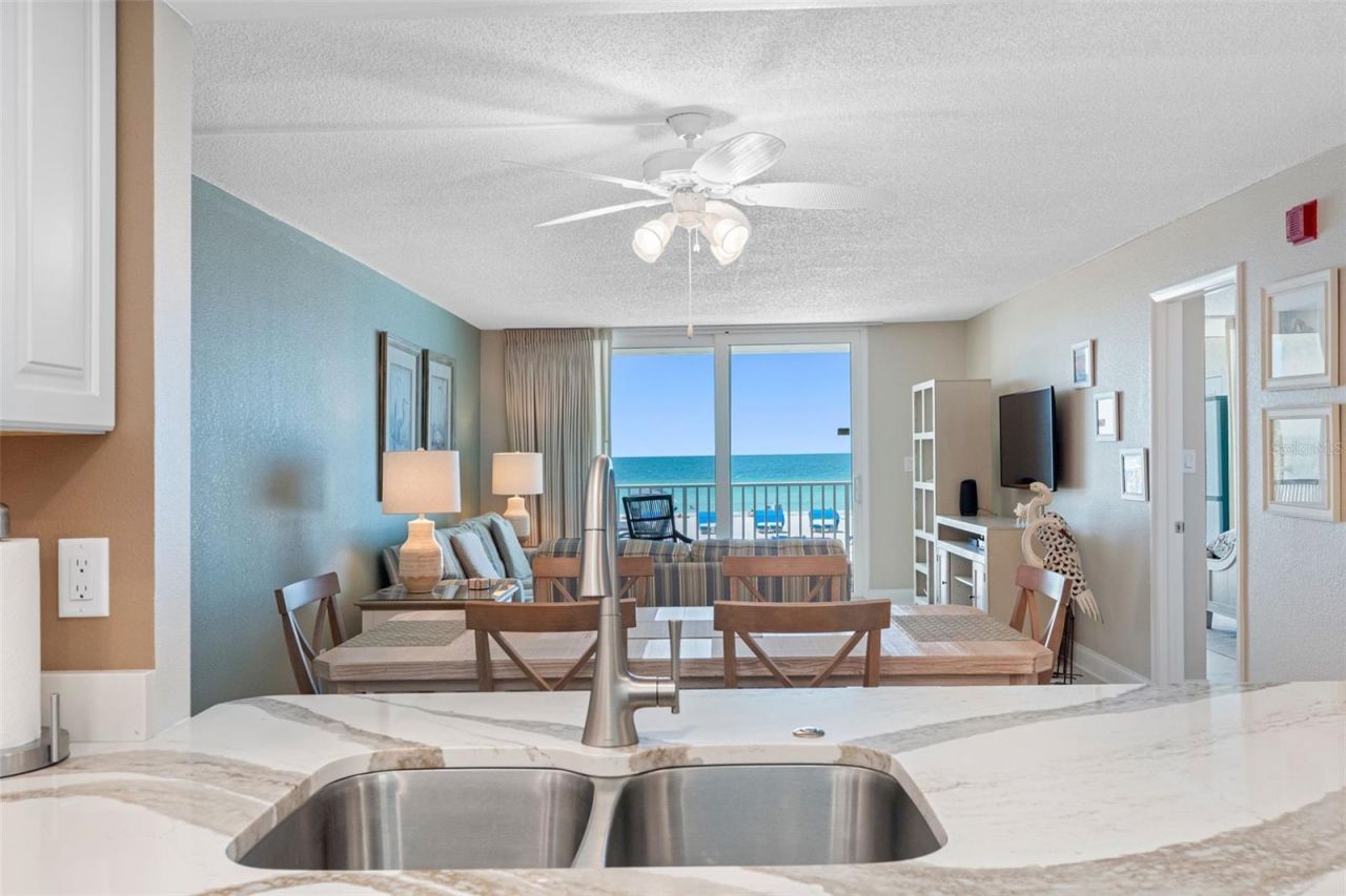 20002 Gulf Boulevard, Unit 2203, Indian Shores, FL 33785 Photo