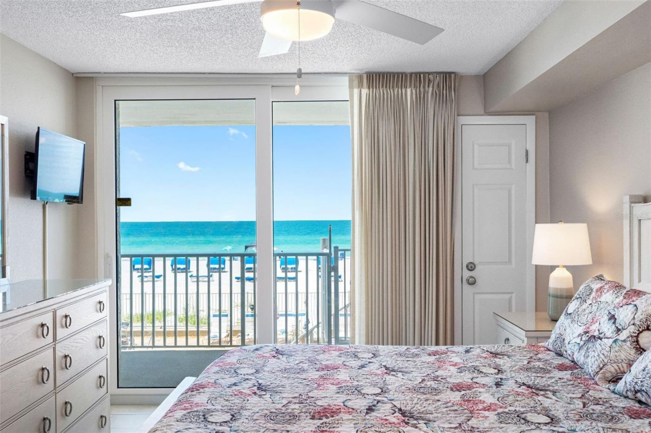 20002 Gulf Boulevard, Unit 2203, Indian Shores, FL 33785 Photo