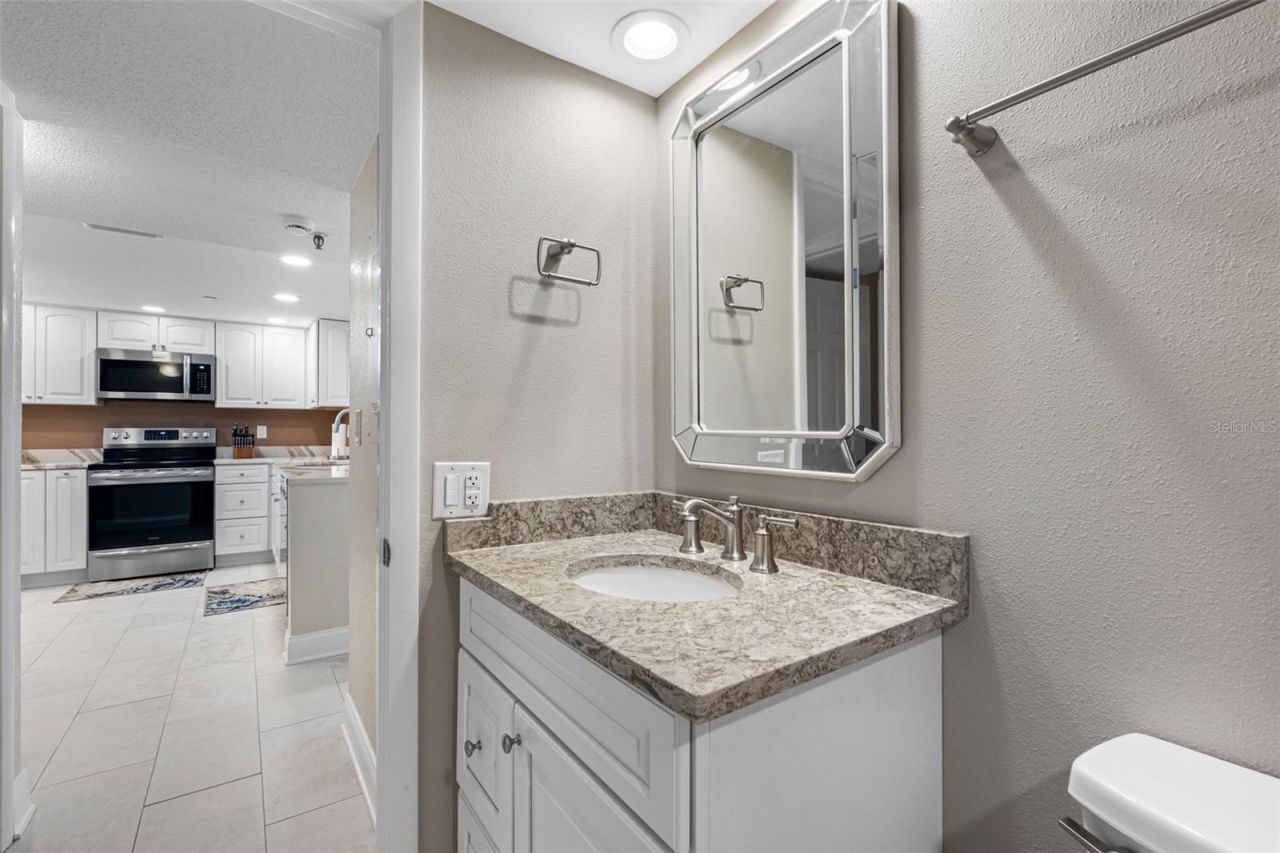 20002 Gulf Boulevard, Unit 2203, Indian Shores, FL 33785 Photo