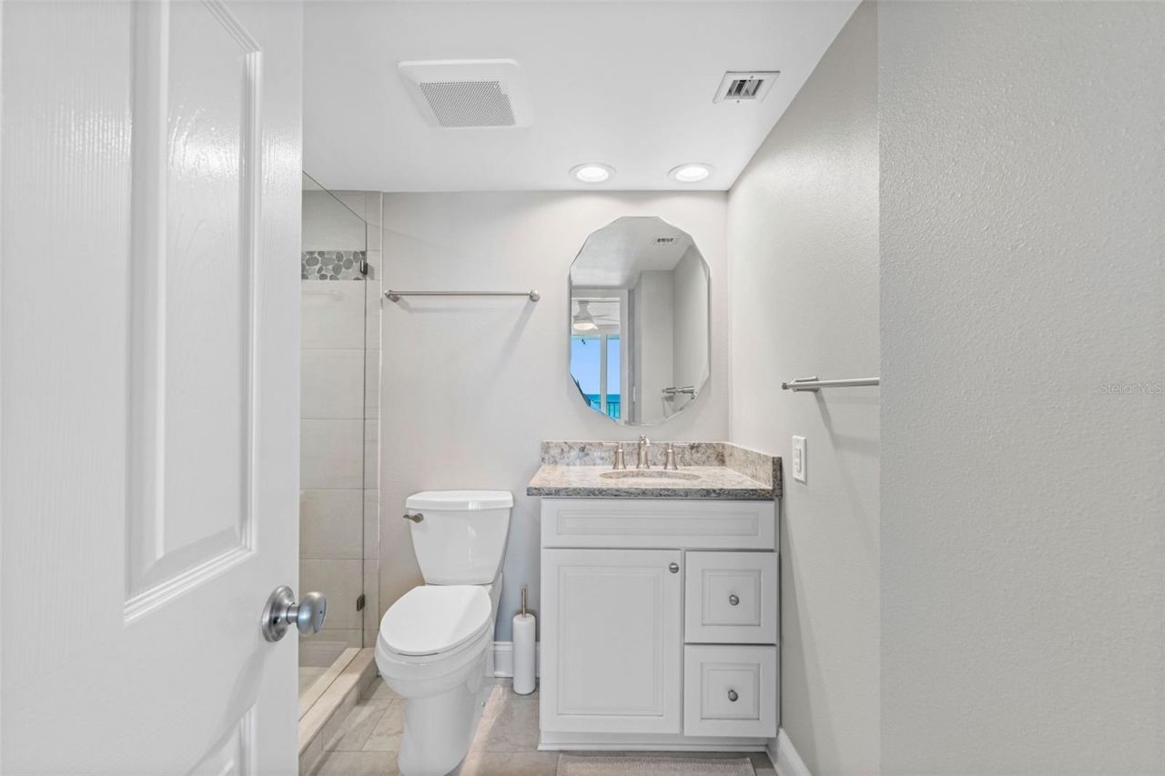 20002 Gulf Boulevard, Unit 2203, Indian Shores, FL 33785 Photo
