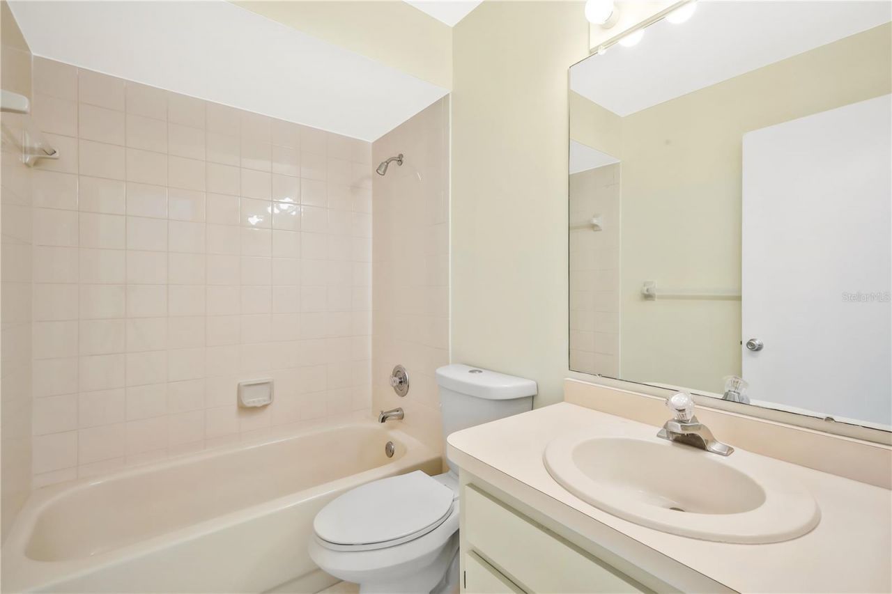 13745 Downing Lane, Unit BldgS- Uni, Fort Myers, FL 33919 Photo
