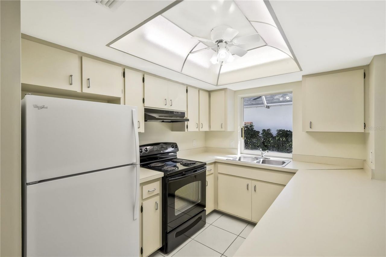 13745 Downing Lane, Unit BldgS- Uni, Fort Myers, FL 33919 Photo