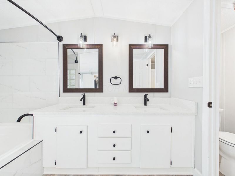 20544 U.S. 23 Business , Unit 14, Chillicothe, OH 45601 Photo 16