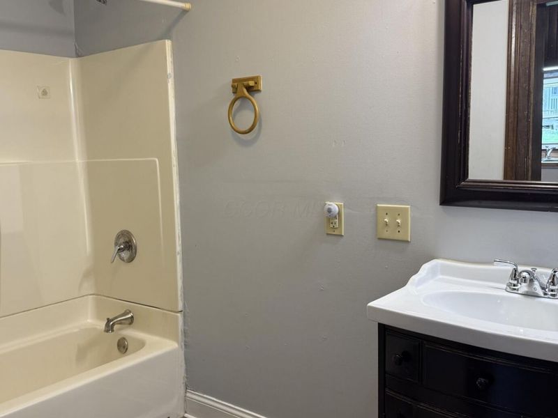 7071 Columbus Road, Mount Liberty, OH 43048 Photo 7