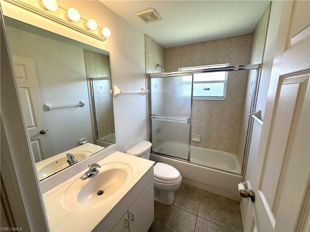 2409 Del Ray Pl , Lehigh Acres, FL 33936 Photo