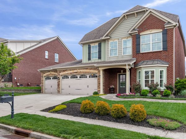 2516 Westerham Way, Thompsons Station, TN 37179