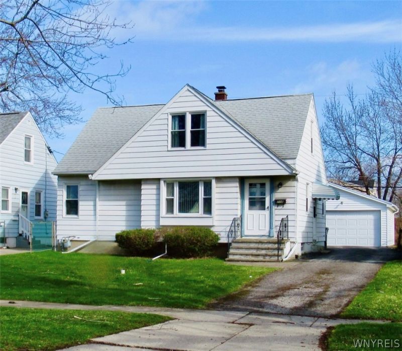718 Harrison Avenue, Buffalo, NY 14223 Main Photo