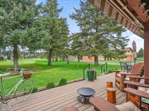 74 Bellflower Ct, Blanchard, ID 83804