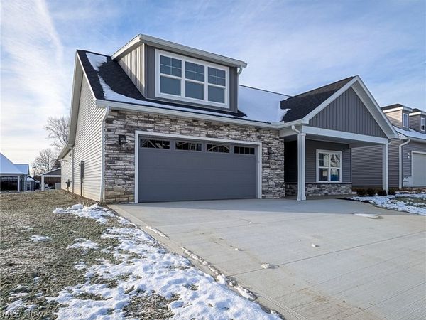 4332 Evergreen Court , North Canton, OH 44720