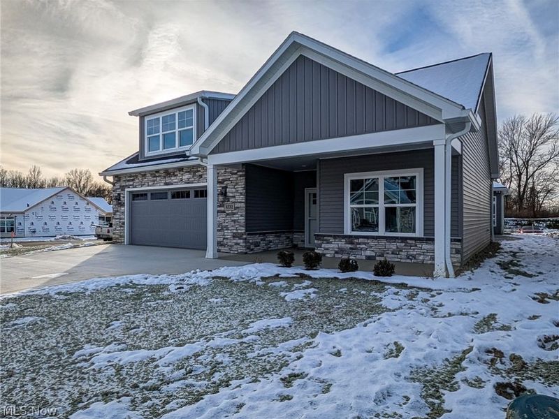 4332 Evergreen Court, North Canton, OH 44720 Photo 2