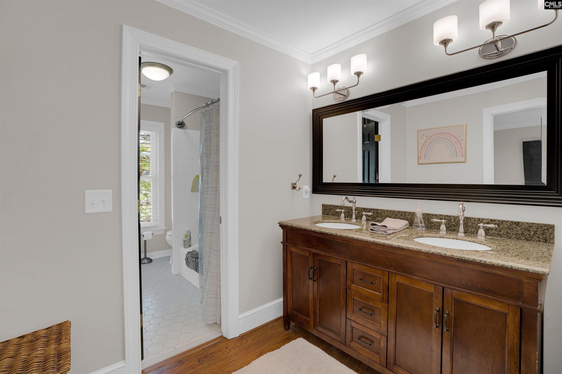 109 Miles Road Photo 40