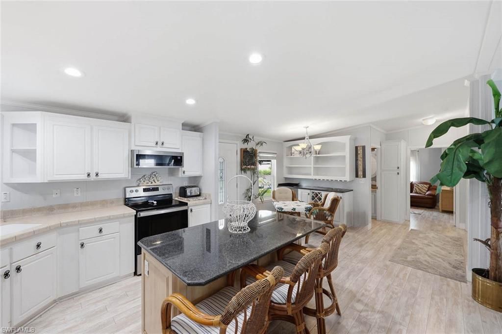 1229 Skyline Dr, Naples, FL 34114 Photo