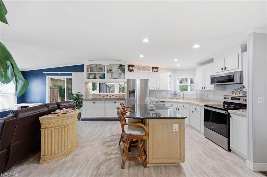 1229 Skyline Dr, Naples, FL 34114 Photo