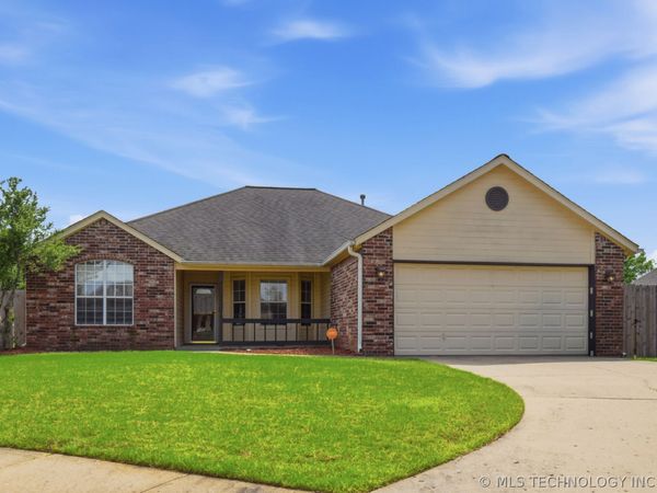 1510 W 117th Court , Jenks, OK 74037