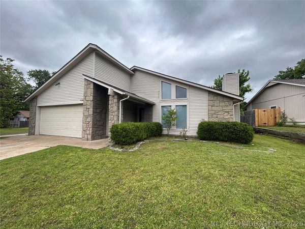 9058 E 94th Street , Tulsa, OK 74133