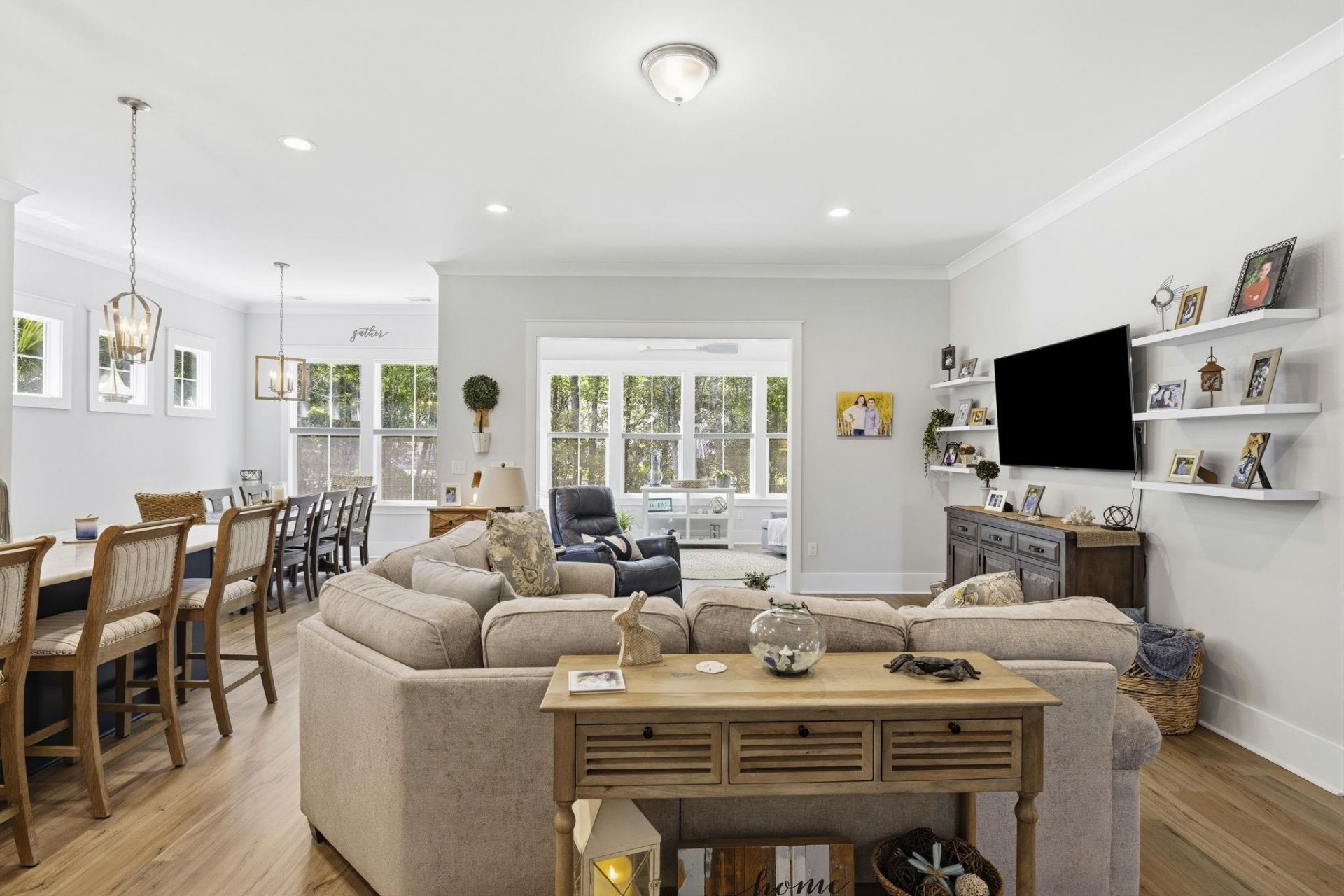 402 Bumble Circle Photo 12