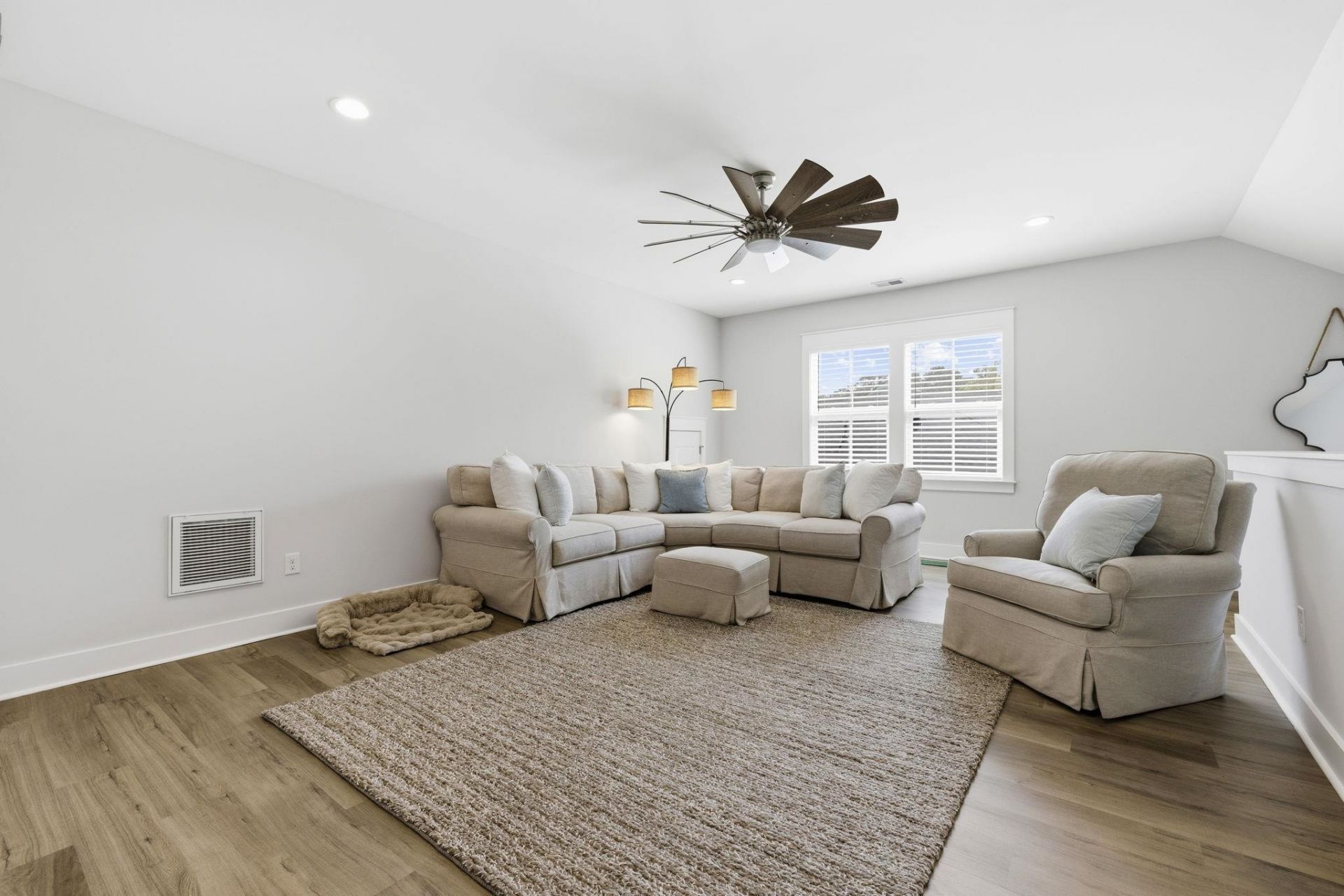 402 Bumble Circle Photo 50