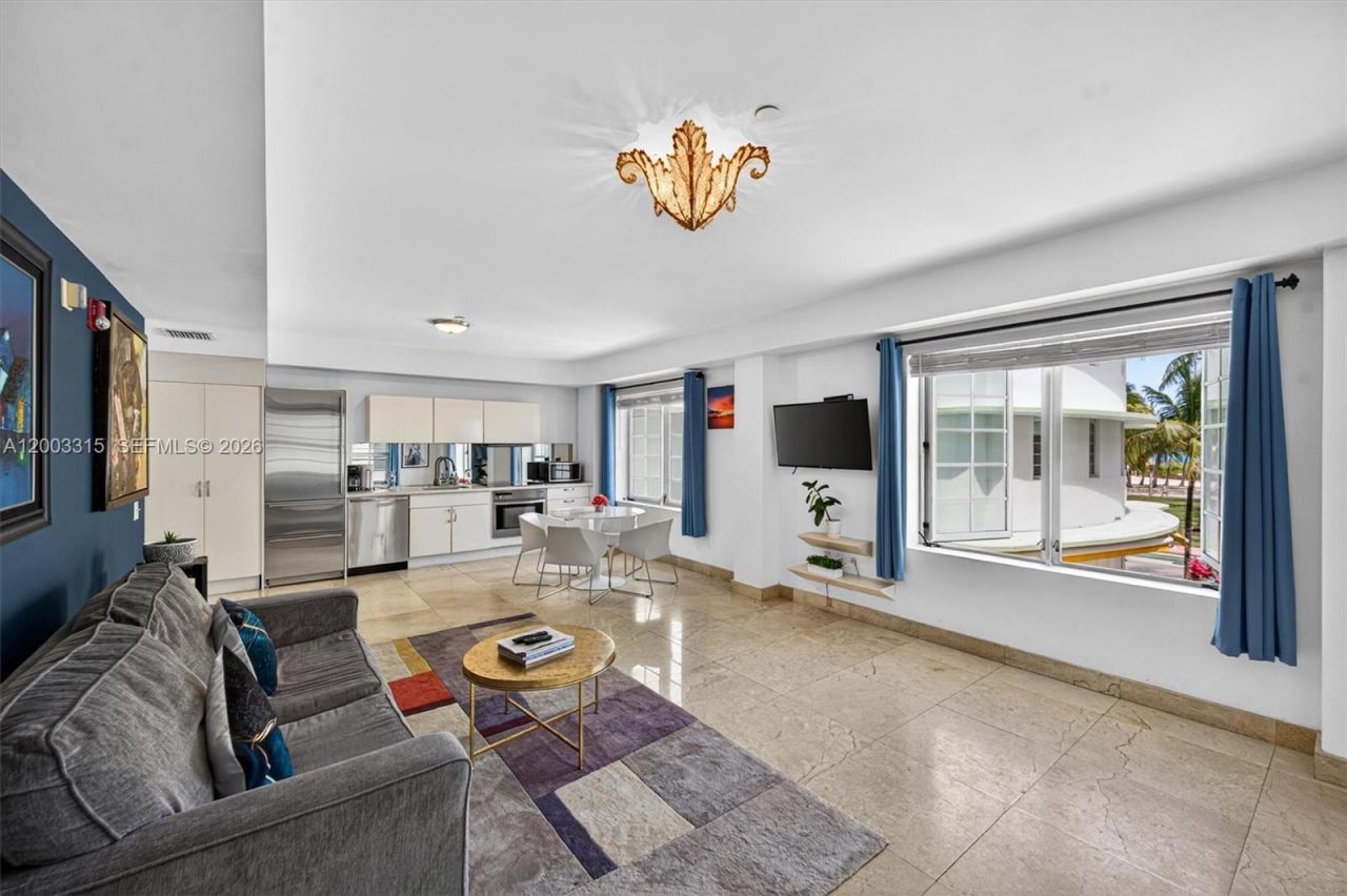 1250 Ocean Dr, Unit 3F, Miami Beach, FL 33139 Photo