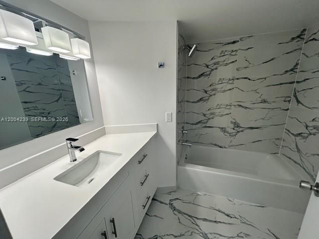 6292 NW 186th St , Unit 306, Hialeah, FL 33015 Photo