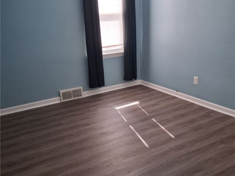 388 E 330th Street, Willowick, OH 44095 Photo 10