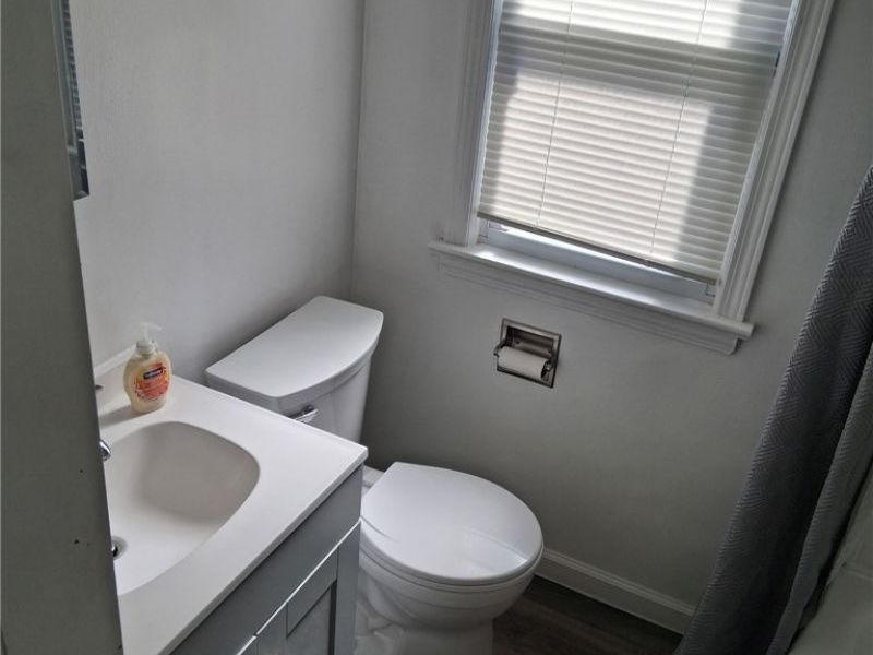 388 E 330th Street, Willowick, OH 44095 Photo 14