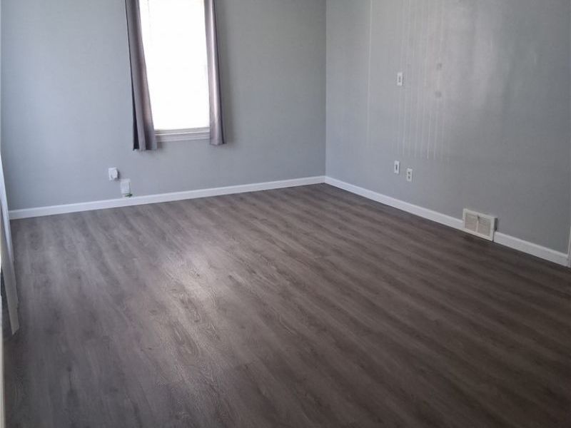 388 E 330th Street, Willowick, OH 44095 Photo 6