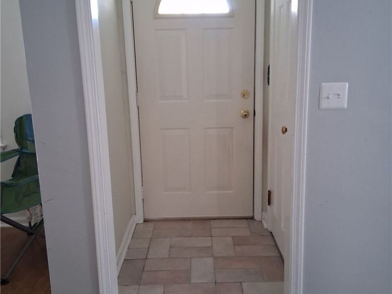 388 E 330th Street, Willowick, OH 44095 Photo 8