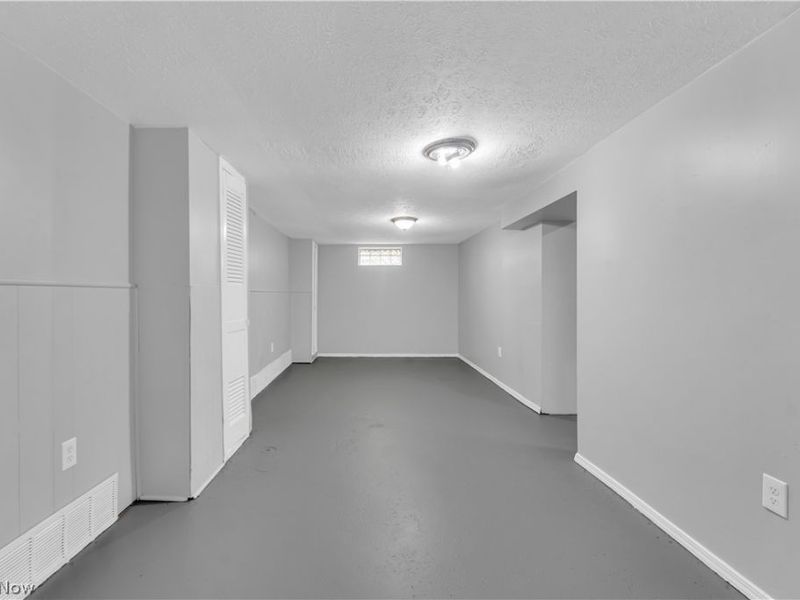 19703 Fairway Avenue, Maple Heights, OH 44137 Photo 20