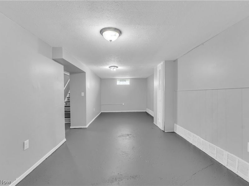 19703 Fairway Avenue, Maple Heights, OH 44137 Photo 21