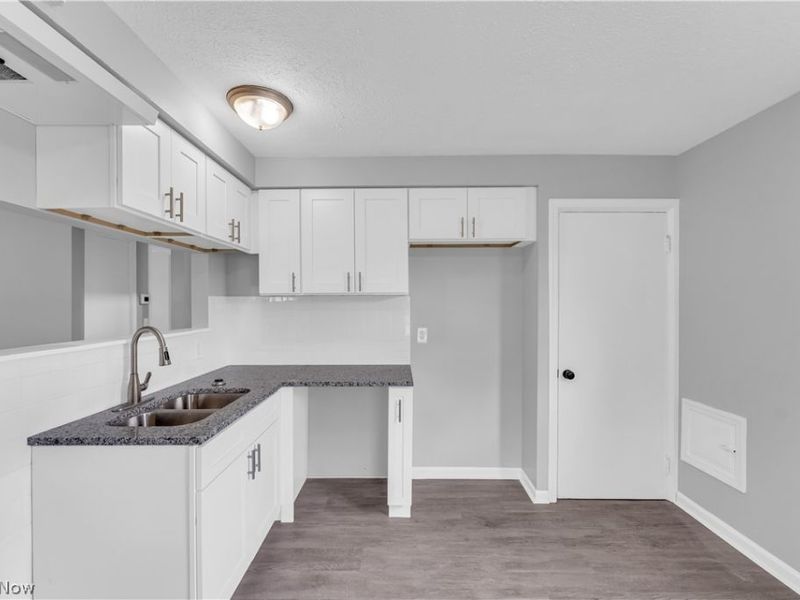 19703 Fairway Avenue, Maple Heights, OH 44137 Photo 5