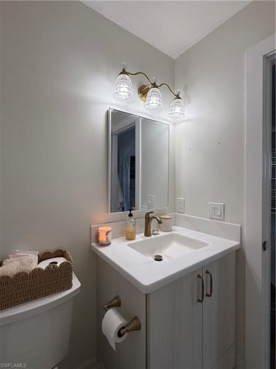 6113 Lake Front Dr, Fort Myers, FL 33908 Photo