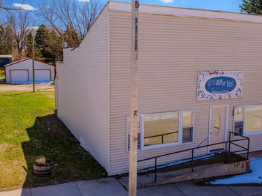 211 Front Street NW, Sunburg, MN 56289