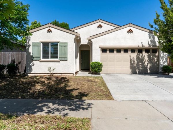 443 Jacobs Dr, Merced, CA 95348