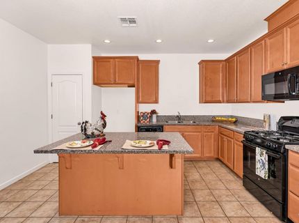 443 Jacobs Dr, Merced, CA 95348 Photo