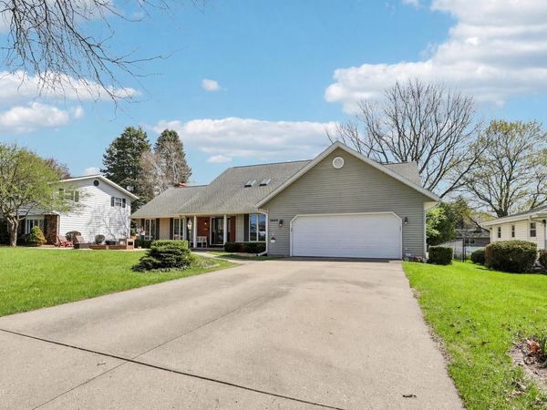 5604 Maldwyn Lane, Madison, WI 53716