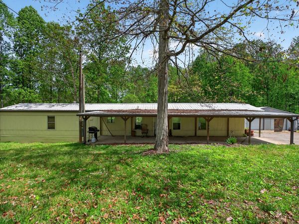 900 Rose Garden Ln , Cookeville, TN 38501